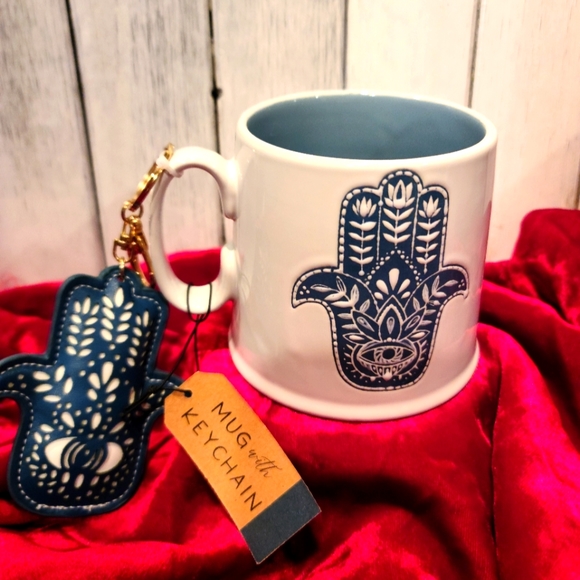 Hand Evil Eye Protection HAND OF MARY/FATIMA coffee m and key chain purse charm - Picture 1 of 8